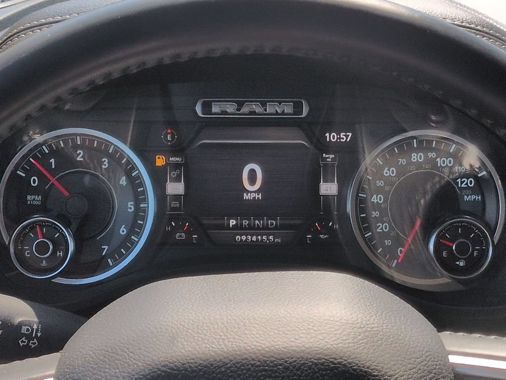 Used 2021 RAM 1500 Laramie AWD/4WD image 19
