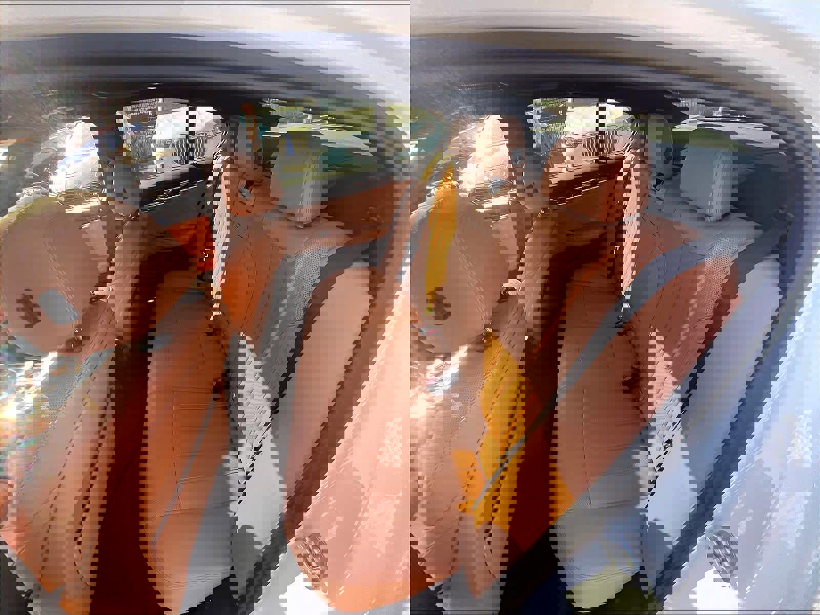 Used 2023 BMW 530e xDrive w/ M Sport Package image 27