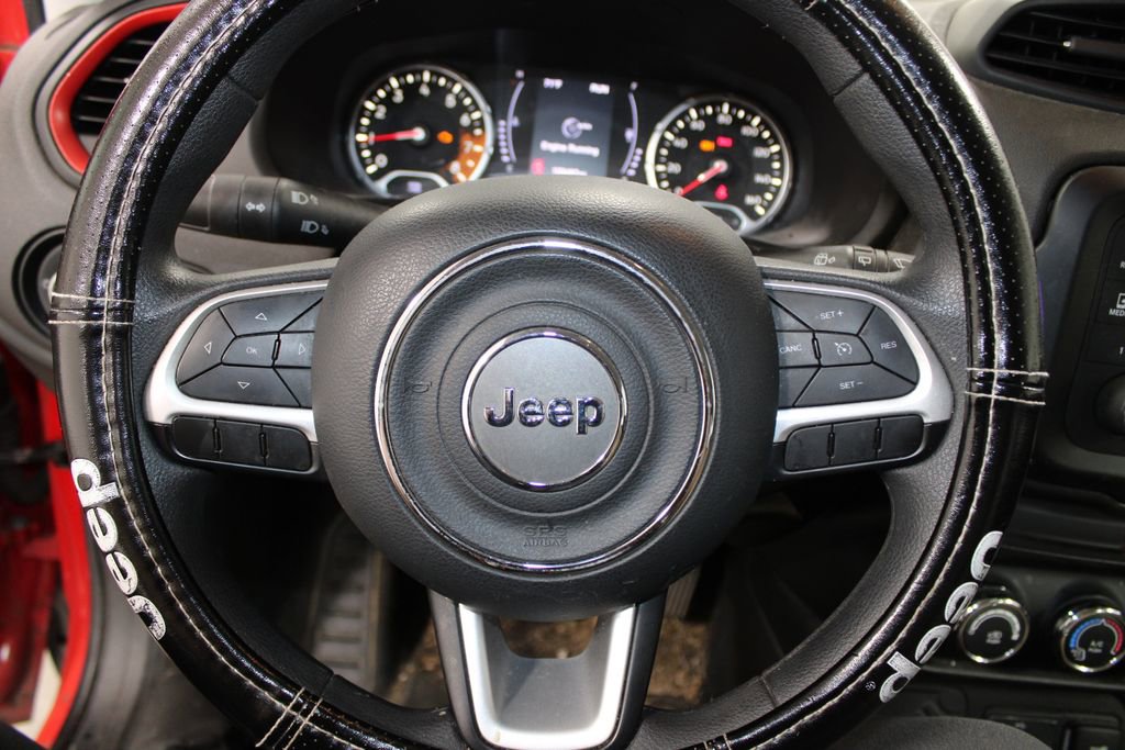 Used 2017 Jeep Renegade Sport w/ Power & Air Group FWD image 18