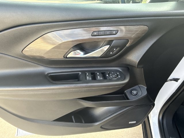 Certified 2022 GMC Terrain Denali w/ LPO, Floor Liner Package AWD/4WD image 24