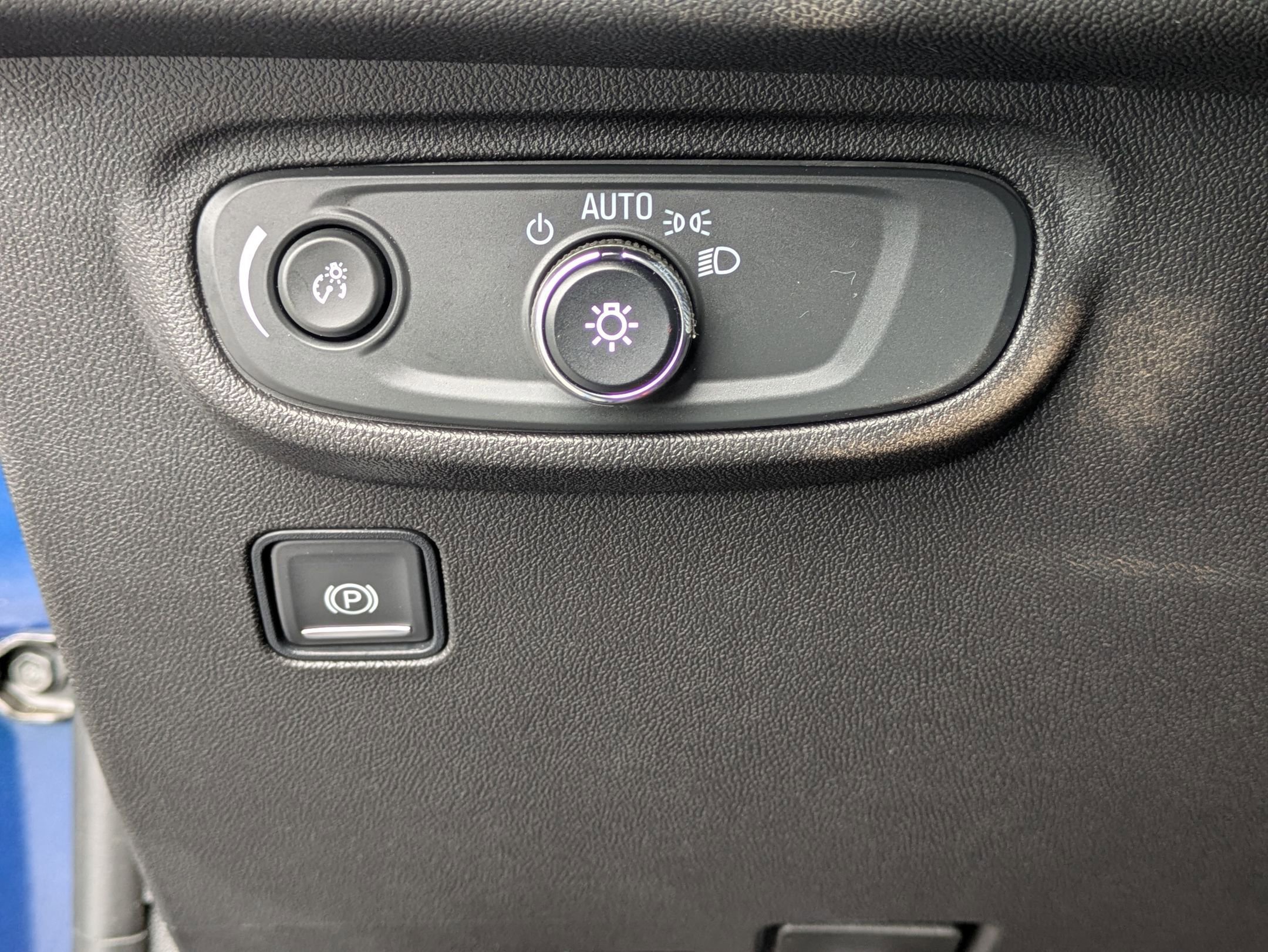 Used 2022 GMC Terrain SLE w/ Driver Convenience Package image 21