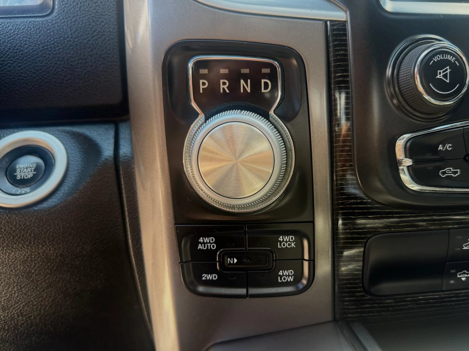 Used 2017 RAM 1500 Limited AWD/4WD image 45