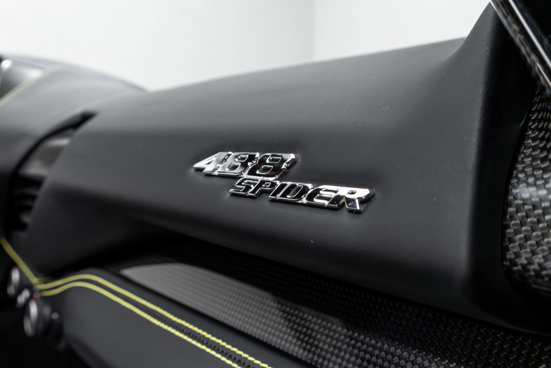 Used 2017 Ferrari 488 Spider image 31