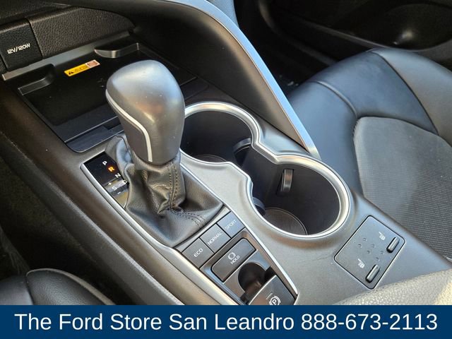 Used 2022 Toyota Camry XLE image 27