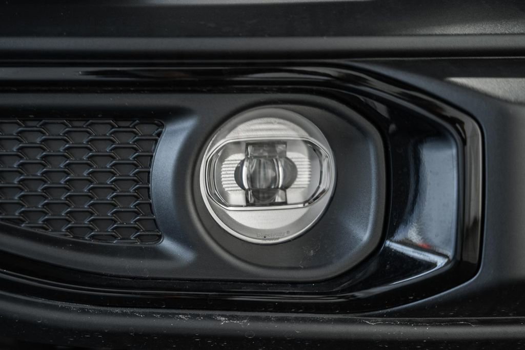 New 2025 Jeep Gladiator Sport image 11