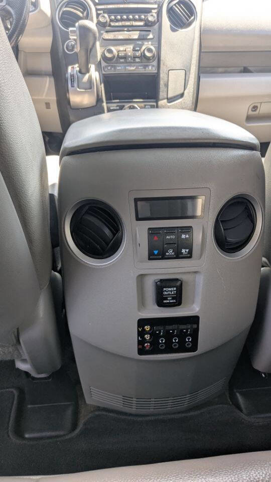 Used 2015 Honda Pilot Touring image 32