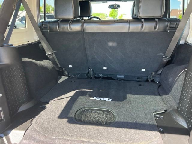 Used 2015 Jeep Wrangler Unlimited Sport AWD/4WD image 18