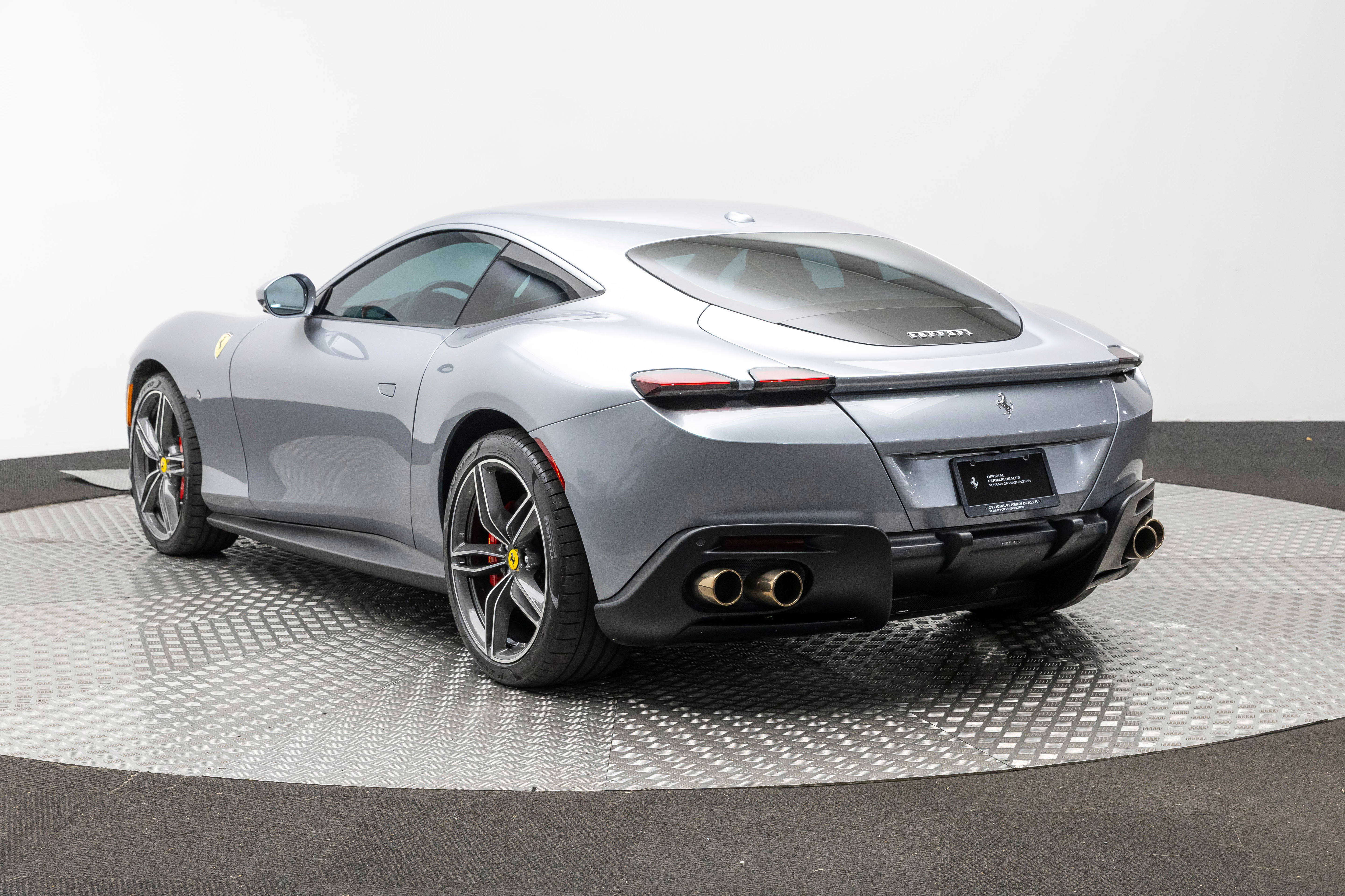 Certified 2024 Ferrari Roma RWD image 3