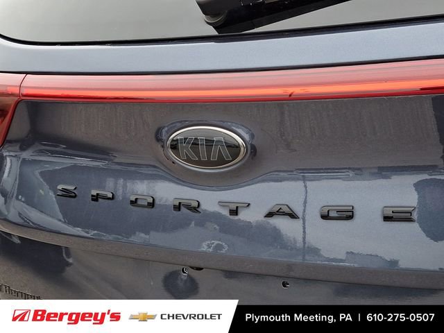 Used 2022 Kia Sportage Nightfall Edition image 32