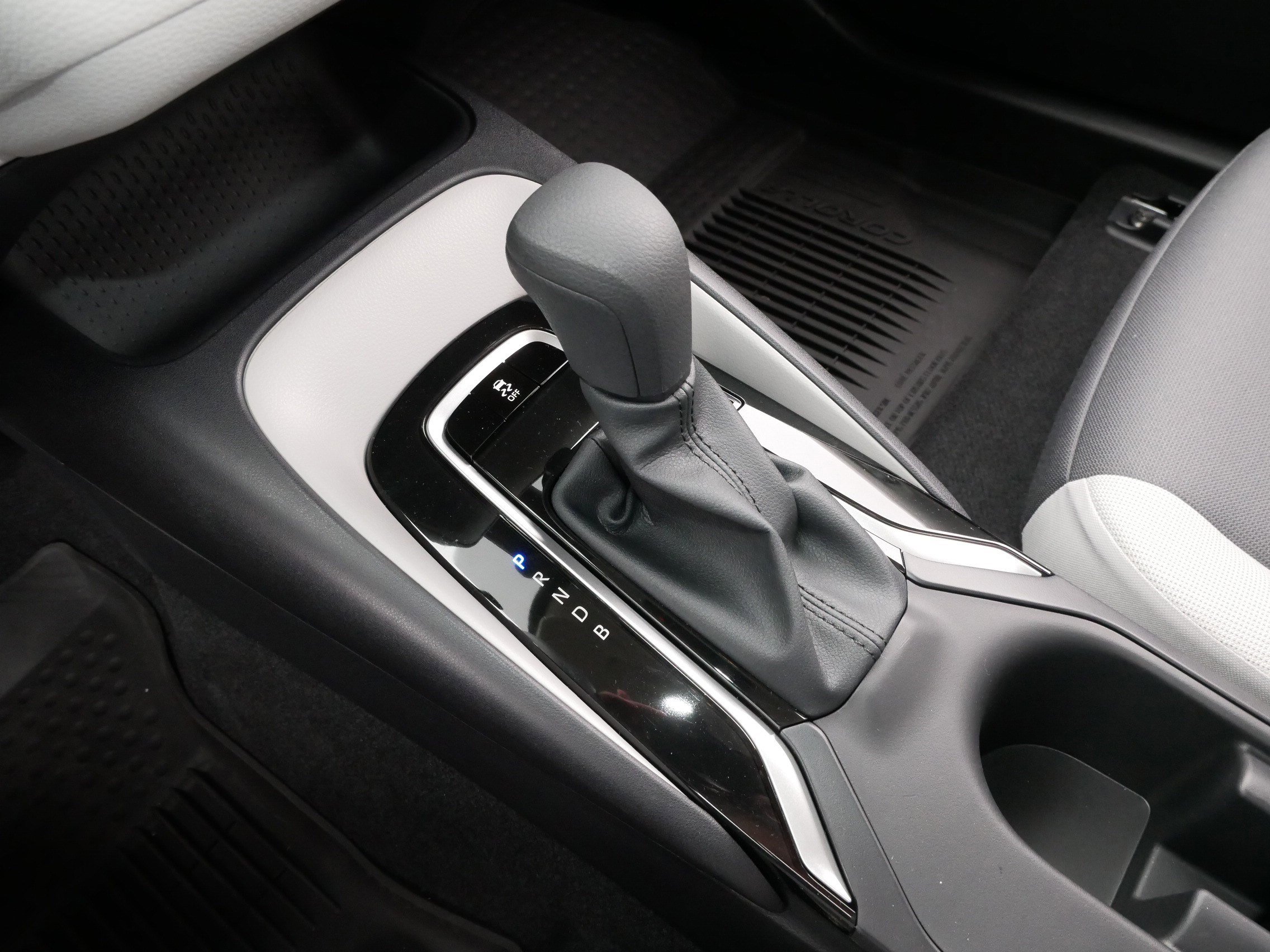 Certified 2026 Toyota Corolla LE image 24