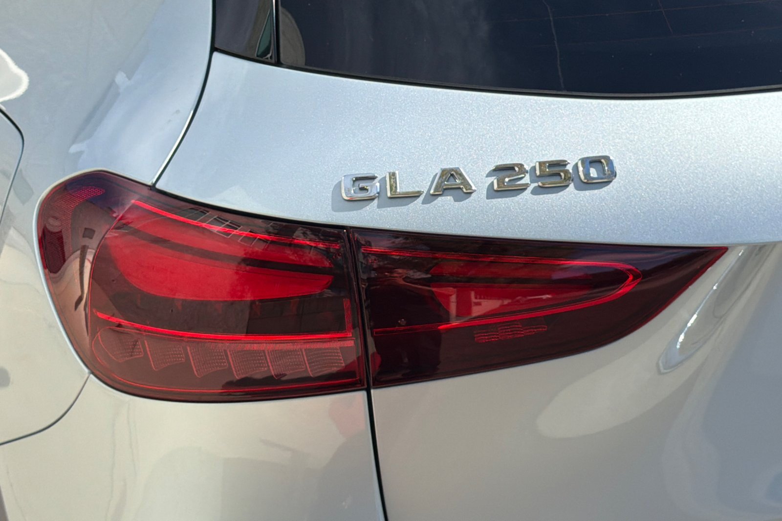 New 2026 Mercedes-Benz GLA 250 image 26