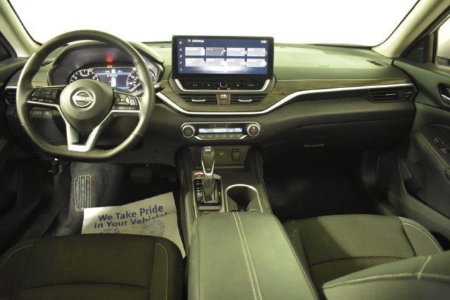 Certified 2025 Nissan Altima 2.5 SV w/ SV Premium Package AWD/4WD image 26
