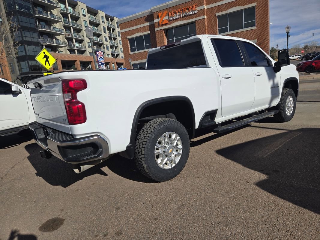 Used 2023 Chevrolet Silverado 2500 LT w/ Convenience Package image 9
