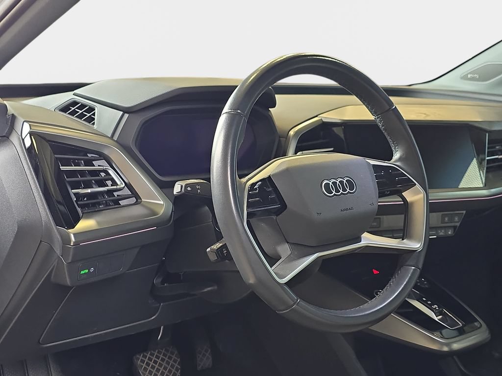 Certified 2023 Audi Q4 e-tron Premium Plus w/ Premium Plus AWD/4WD image 17
