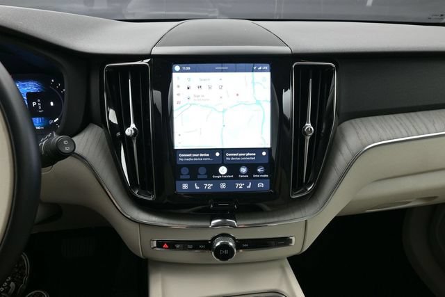 Used 2024 Volvo XC60 B5 Plus w/ Protection Package Premier AWD/4WD image 13