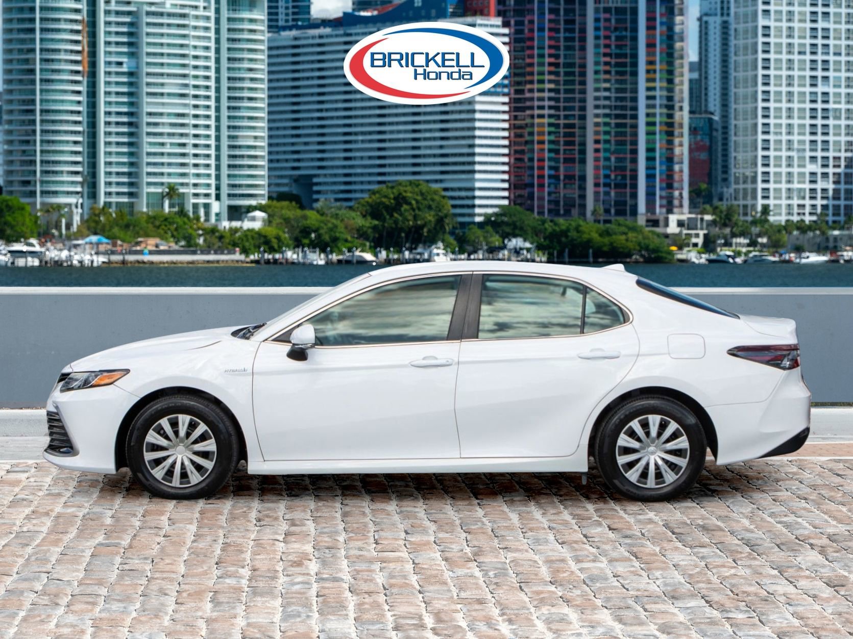 Used 2023 Toyota Camry LE image 8