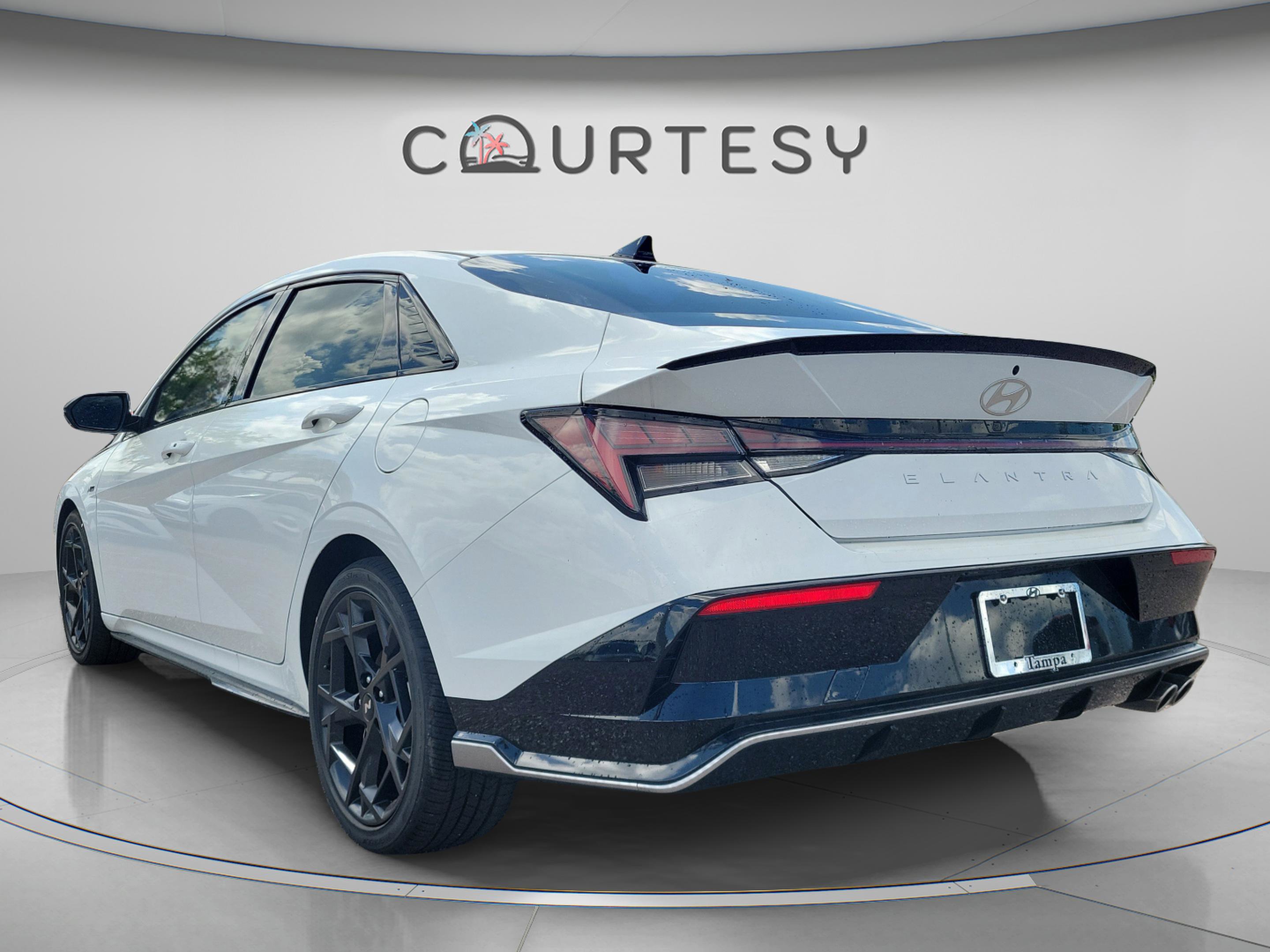 New 2026 Hyundai Elantra N Line FWD image 2