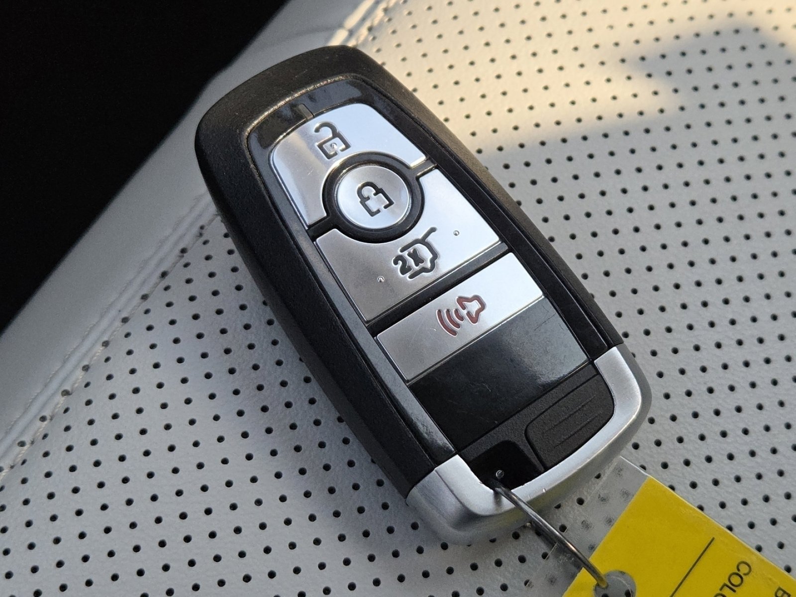 Used 2022 Ford Mustang Mach-E Premium image 37