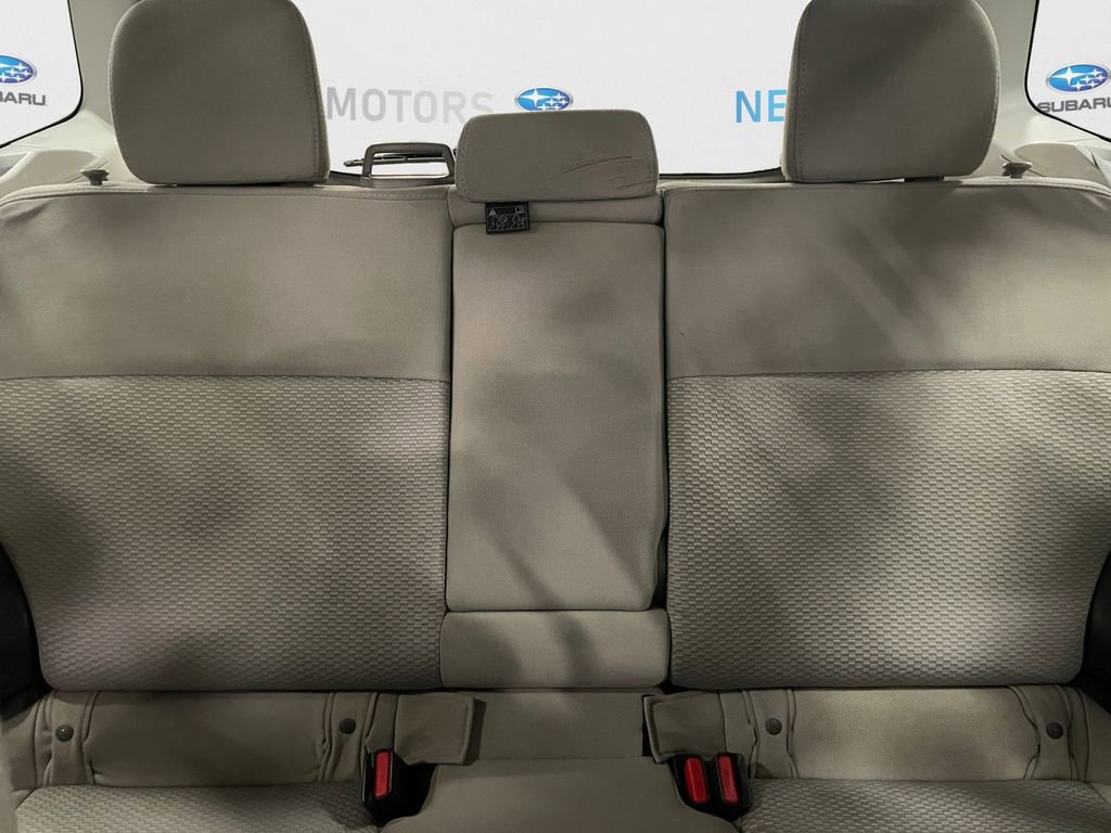 Used 2017 Subaru Forester 2.5i Premium image 13