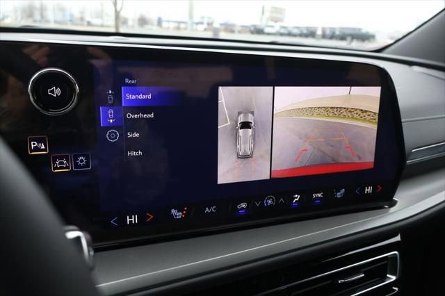 New 2026 Chevrolet Traverse LT w/ Driver Confidence Package image 25