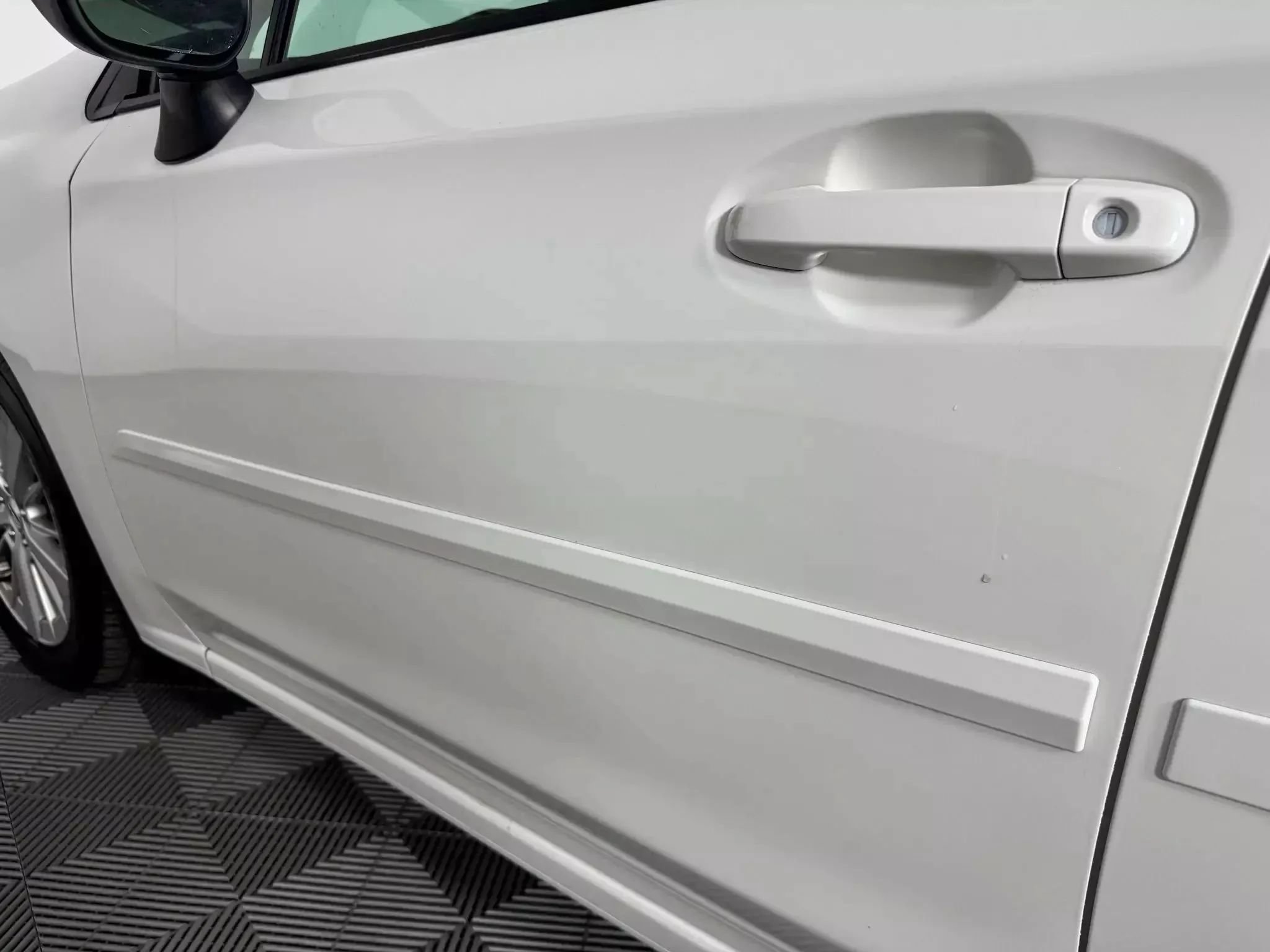 Used 2017 Subaru Impreza 2.0i Premium AWD/4WD image 28
