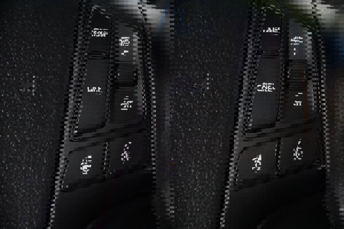 Used 2014 Kia Sorento SX w/ 3rd Row Package image 20