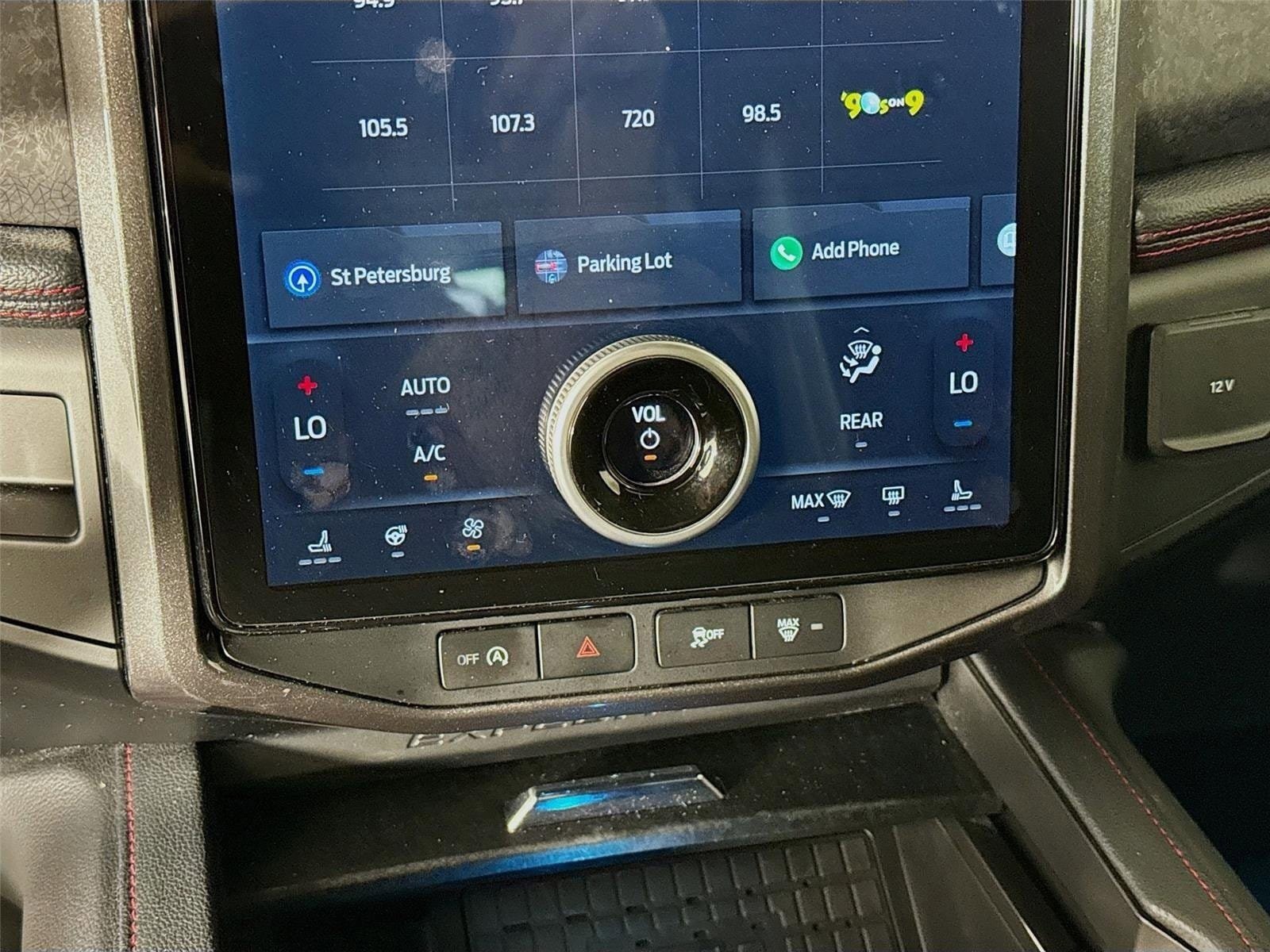 Used 2024 Ford Expedition Limited RWD image 18