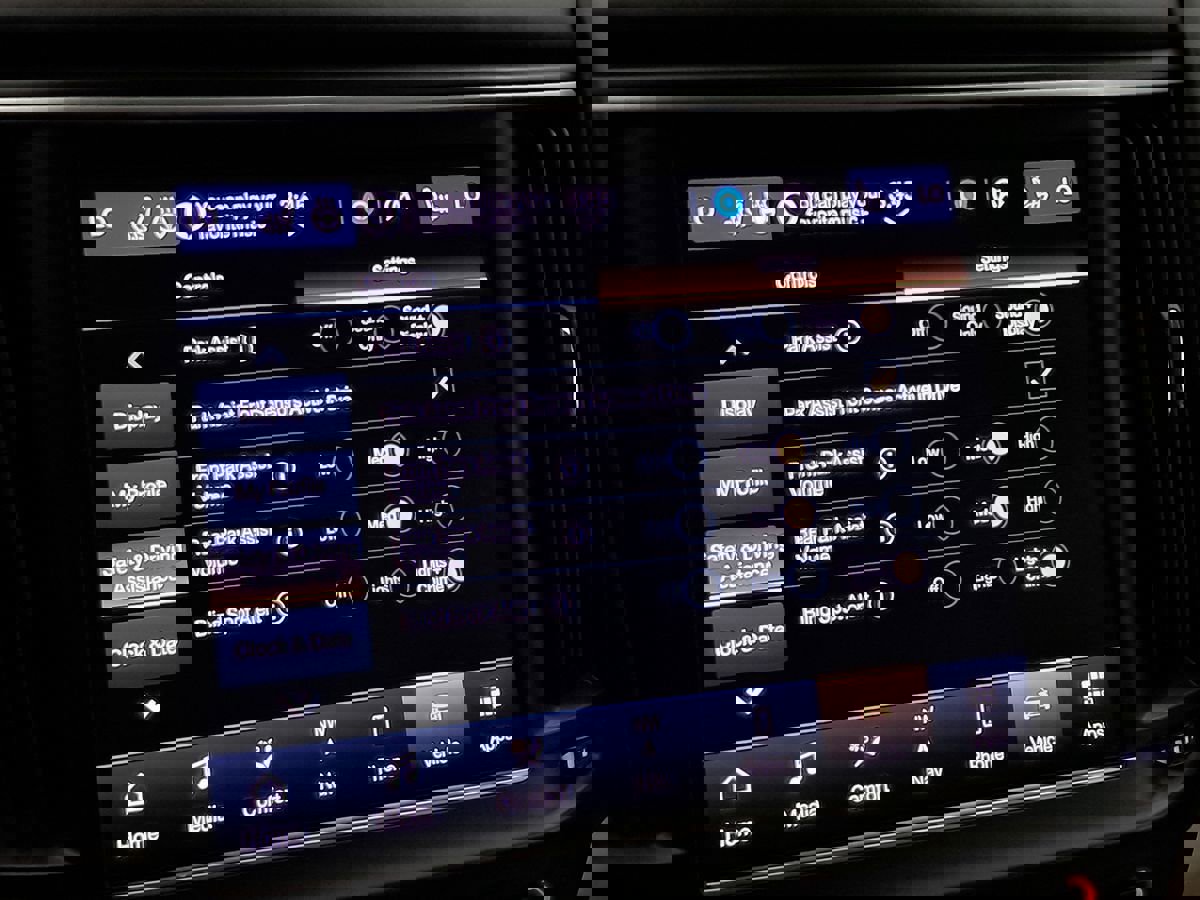 Used 2021 Maserati Levante S image 17