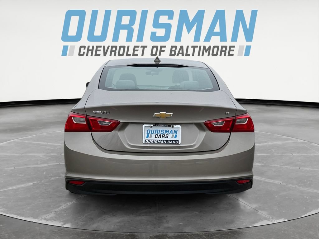 Used 2023 Chevrolet Malibu LT w/ LPO, Floor Liner Package image 5