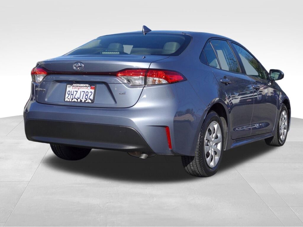Certified 2023 Toyota Corolla LE image 3