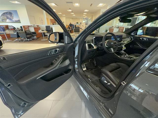 New 2026 BMW X5 M Competition w/ Executive Package AWD/4WD image 7