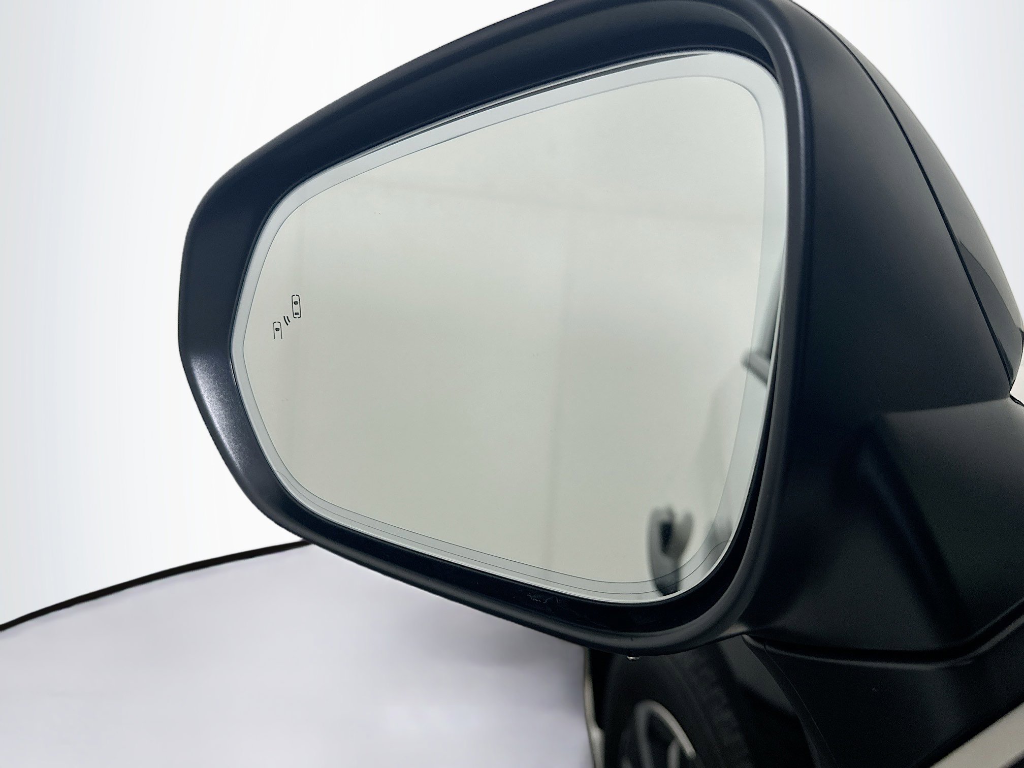 Used 2023 Lexus RZ 450e Premium w/ Technology Package image 16