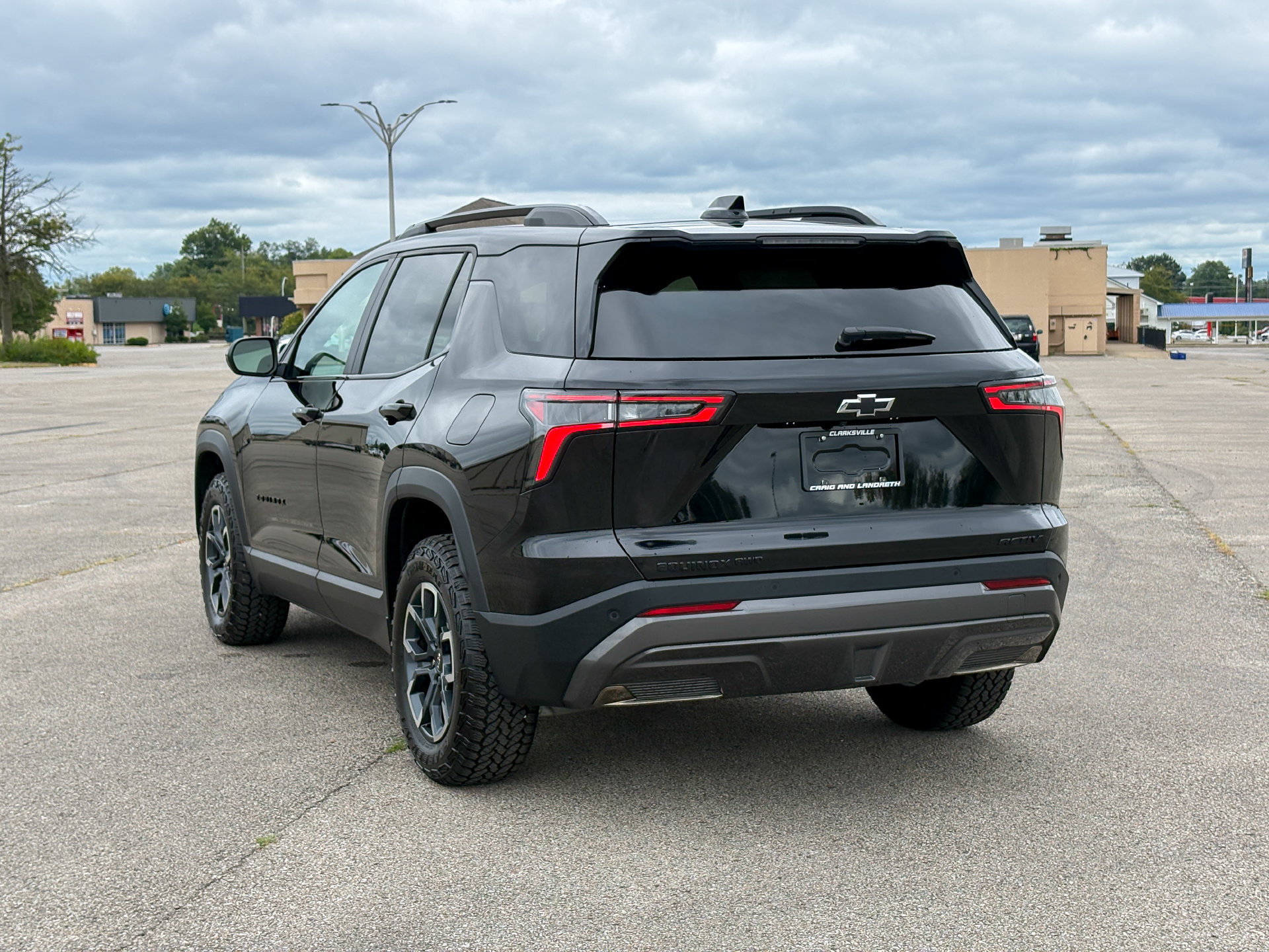 Used 2026 Chevrolet Equinox ACTIV AWD/4WD image 8