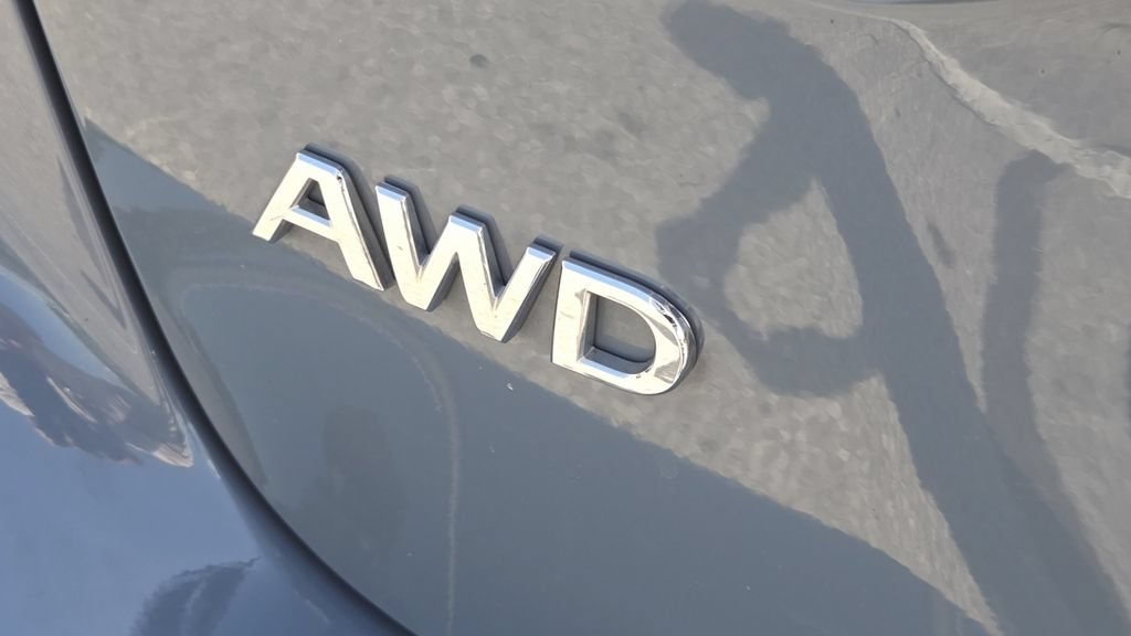 Used 2024 INFINITI Q50 Red Sport 400 AWD/4WD image 26