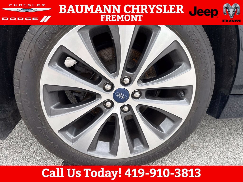 Used 2020 Ford Fusion SE AWD/4WD image 12