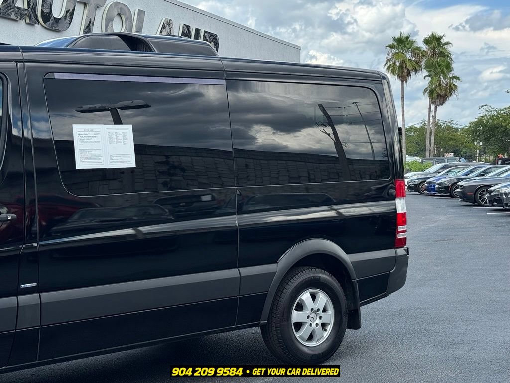 Used 2010 Mercedes-Benz Sprinter 2500 image 3