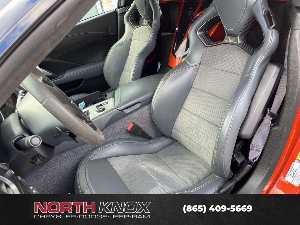 Used 2015 Chevrolet Corvette Z06 w/ 3LZ Preferred Equipment Group image 9