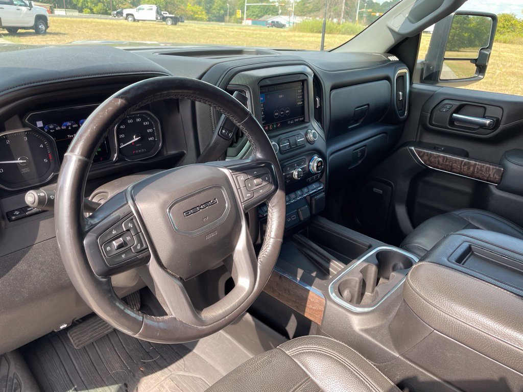 Used 2020 GMC Sierra 2500 Denali w/ Denali Ultimate Package AWD/4WD image 29