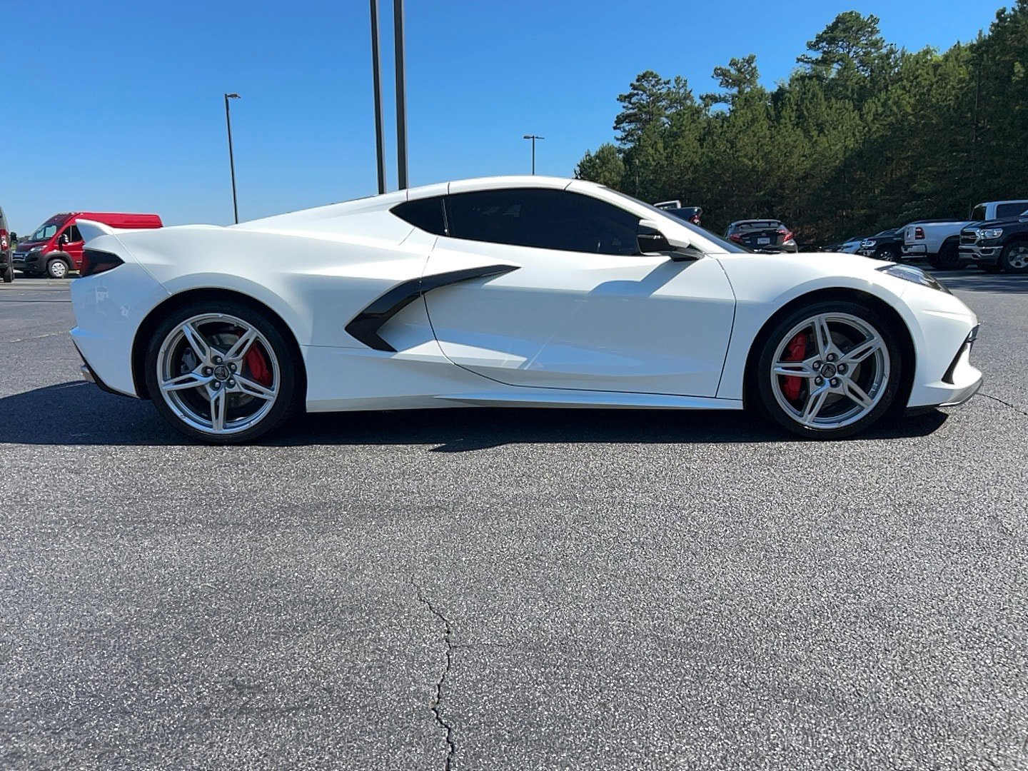 Used 2020 Chevrolet Corvette w/ 2LT Preferred Equipment Group RWD image 5