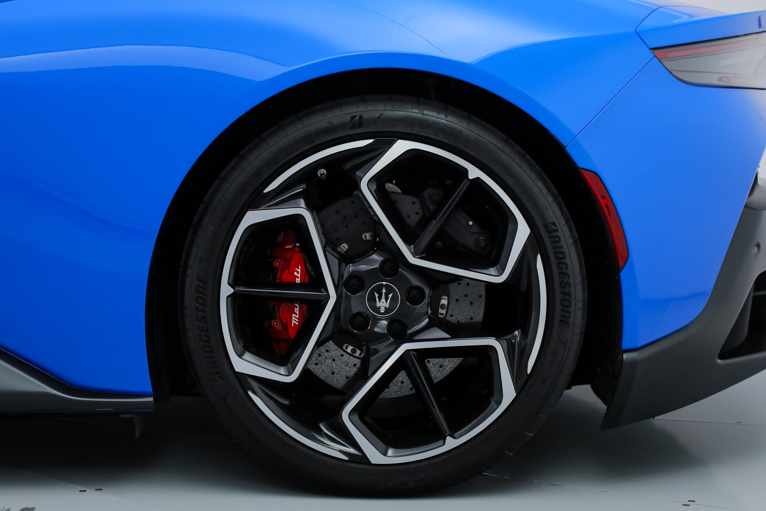 Certified 2022 Maserati MC20 Coupe RWD image 45