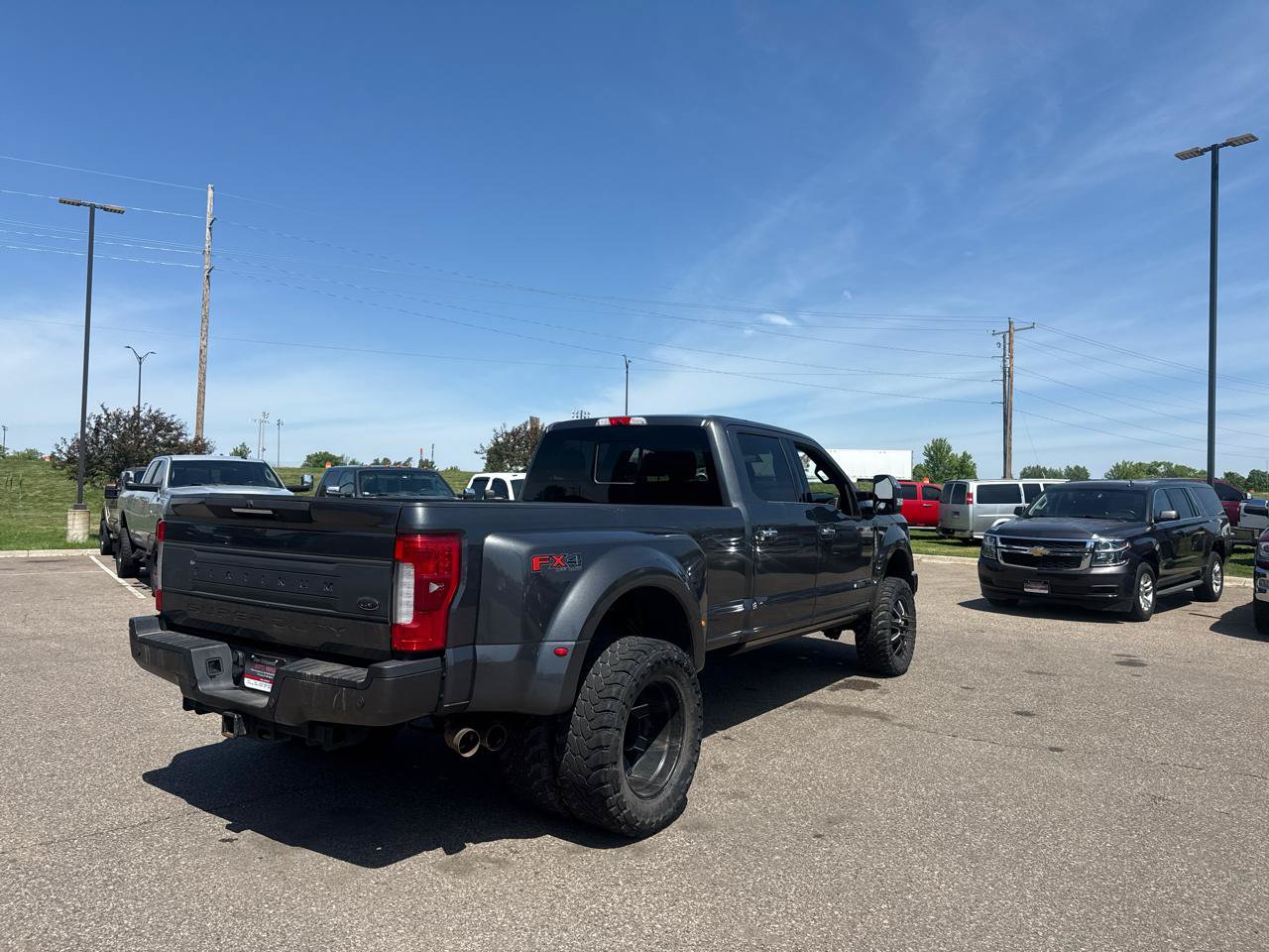 Used 2017 Ford F350 Platinum w/ Platinum Ultimate Package AWD/4WD image 5