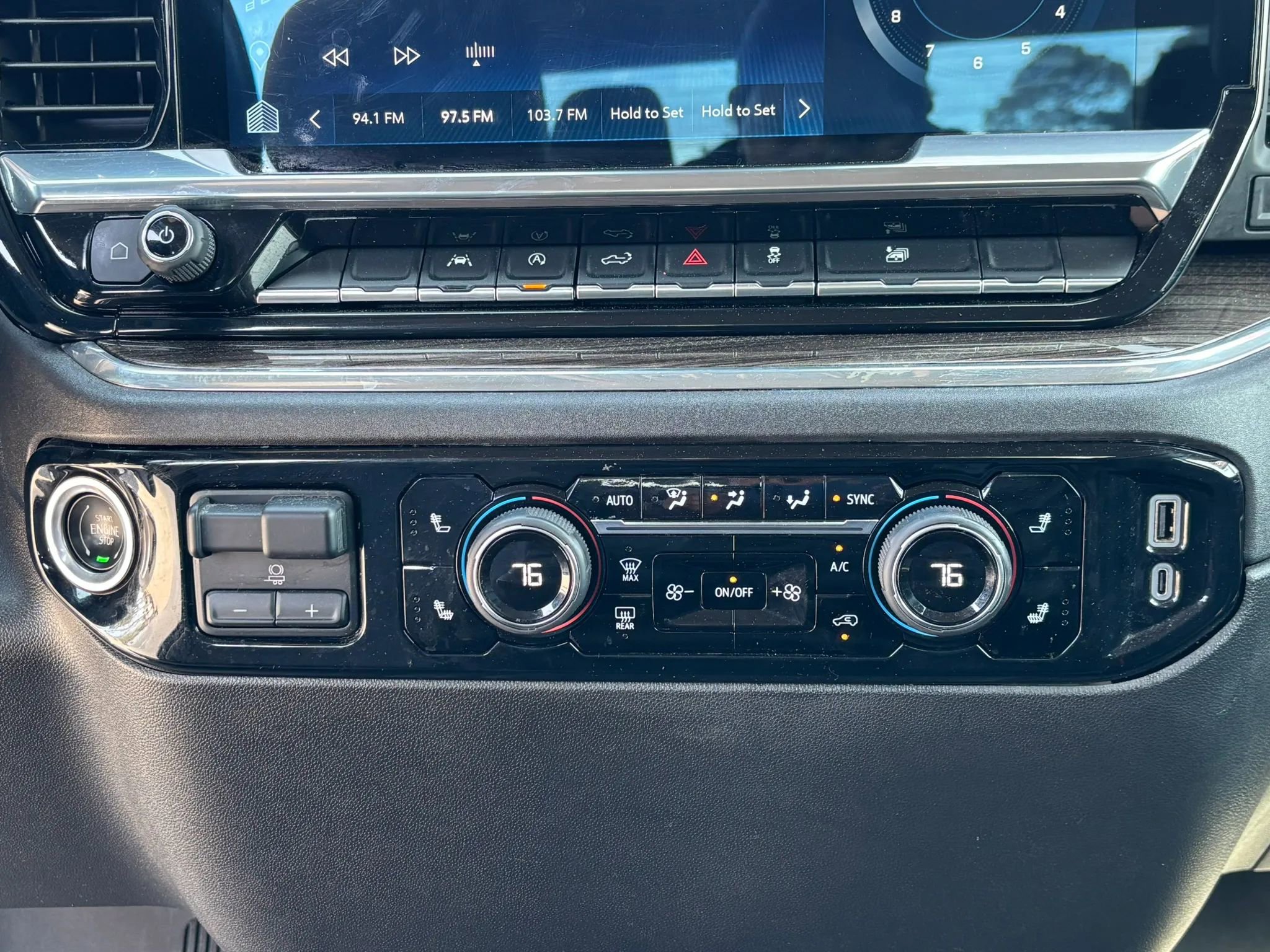 Used 2023 Chevrolet Silverado 1500 LT image 27