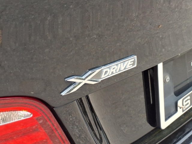 Used 2013 BMW 535i xDrive Sedan AWD/4WD image 12