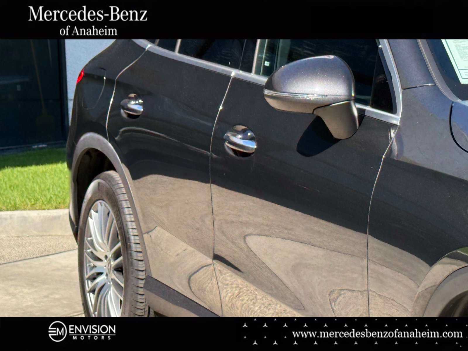 Used 2026 Mercedes-Benz GLC 300 image 9
