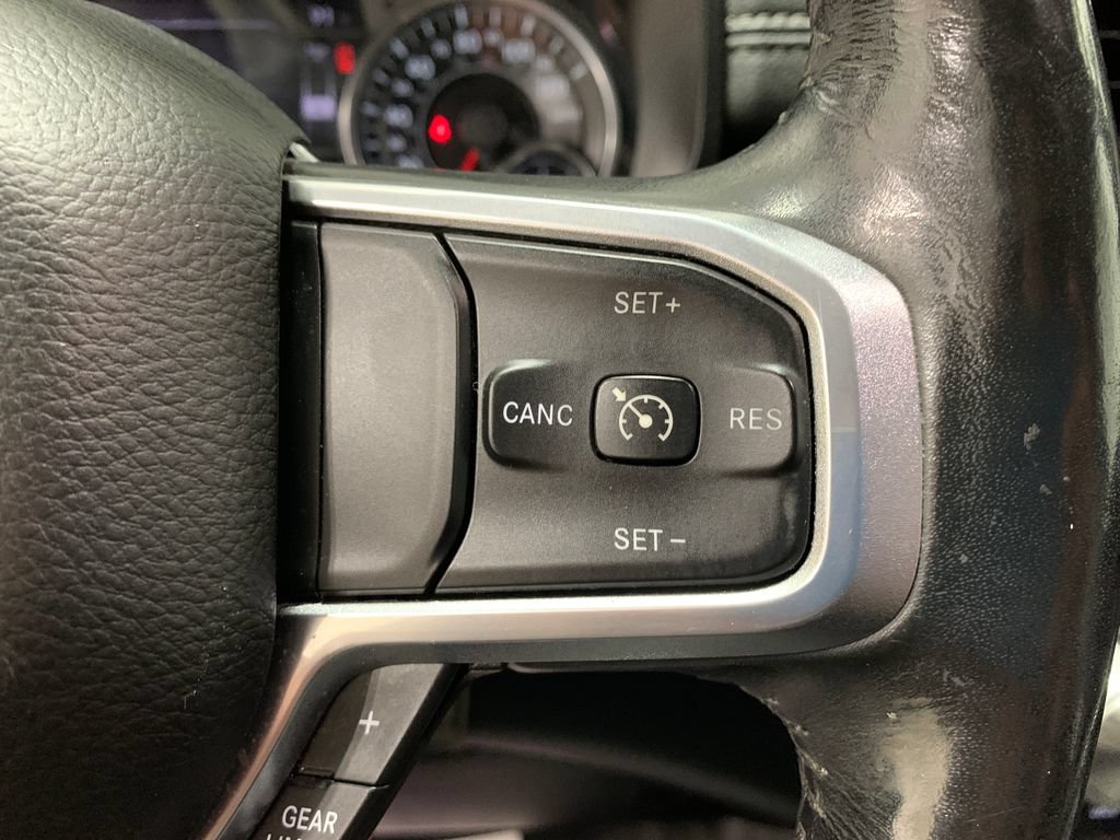 Used 2020 RAM 1500 Laramie w/ Sport Appearance Package AWD/4WD image 13