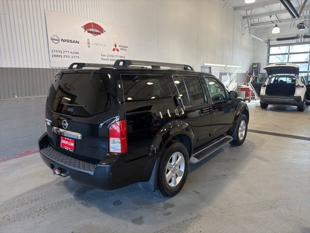 Used 2011 Nissan Pathfinder SV w/ Protection Pkg image 3