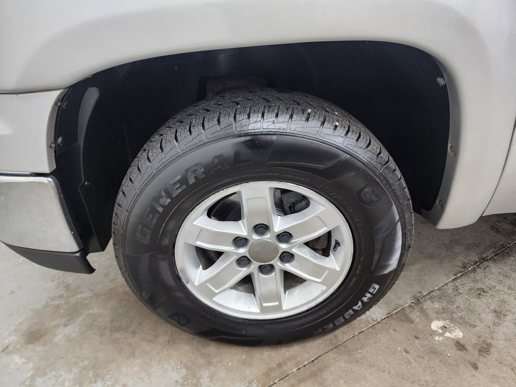 Used 2010 GMC Sierra 1500 SLE w/ Power Pack Plus AWD/4WD image 26