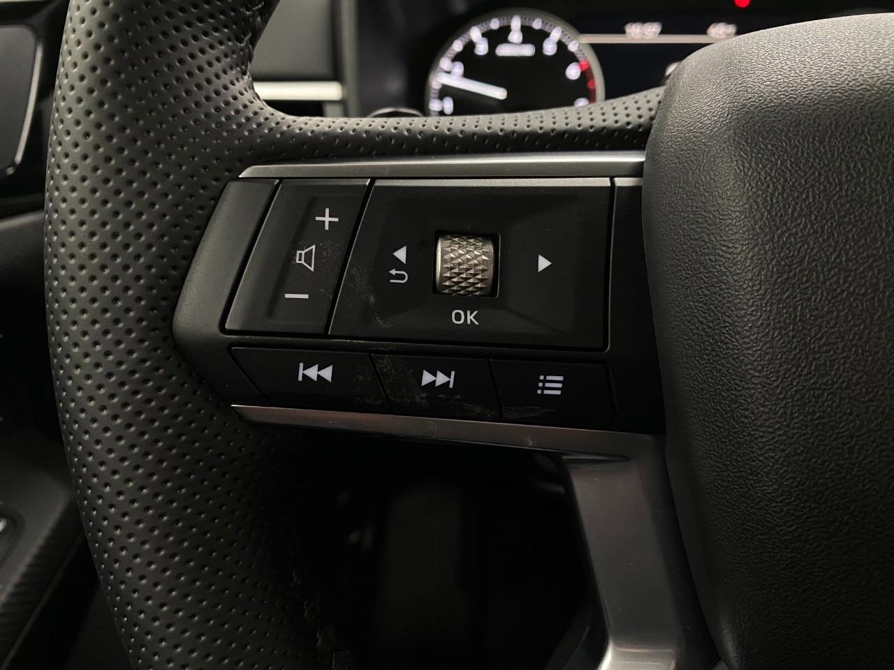 New 2026 Mitsubishi Outlander AWD image 16