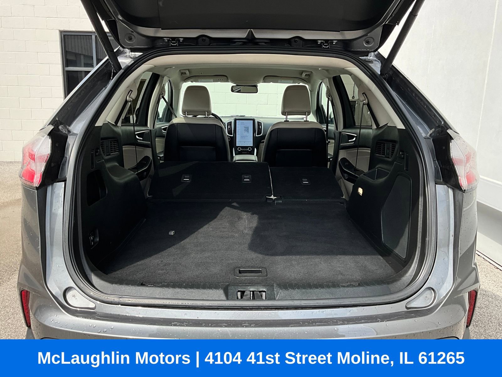Used 2024 Ford Edge Titanium AWD/4WD image 11