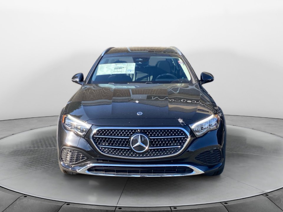 New 2026 Mercedes-Benz E 450 4MATIC All-Terrain Wagon image 2